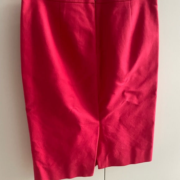 J Crew No 2 Pencil Skirt, Size 0 - Picture 2 of 2